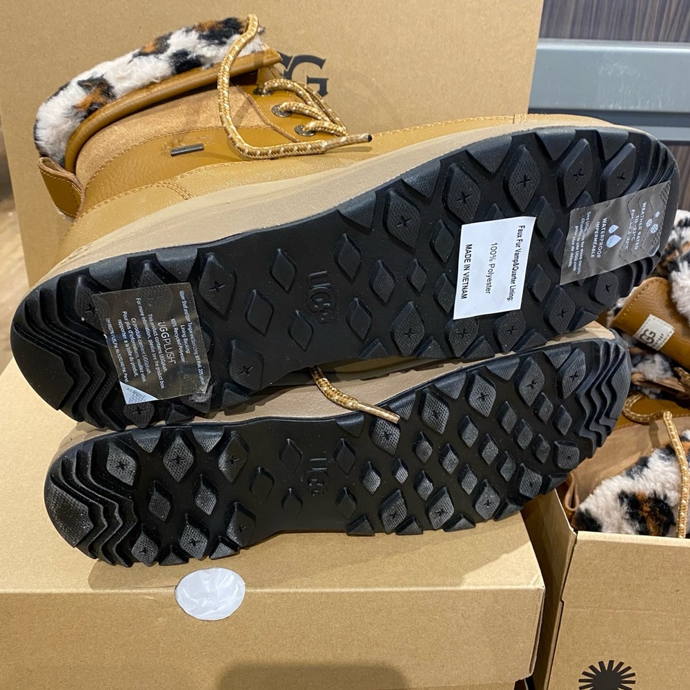UGG | Zaylee Leopard Snow Boots Chestnut Brown NEW - Picture 7 of 11